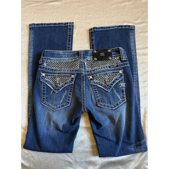 Miss Me Jeans Sz 27 Boot Rhinestone Belt Sparkle Flap Pocket Lo Rise Medium Wash - Picture 1 of 10